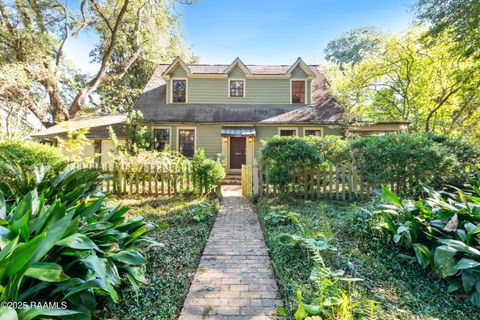 Photo of 1218 Myrtle Place, Lafayette, LA 70506 (MLS # 2500004744)