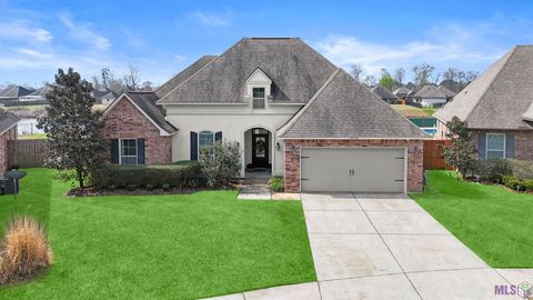 Photo of 17746 Waterloo Dr Dr, Baton Rouge, LA 70817 (MLS # BR2026003639)