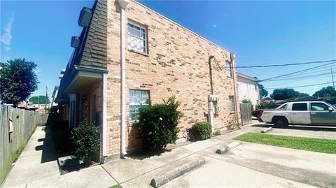 Photo of 2117 Giuffrias Avenue Ave #20, Metairie, LA 70001 (MLS # NO2552206)