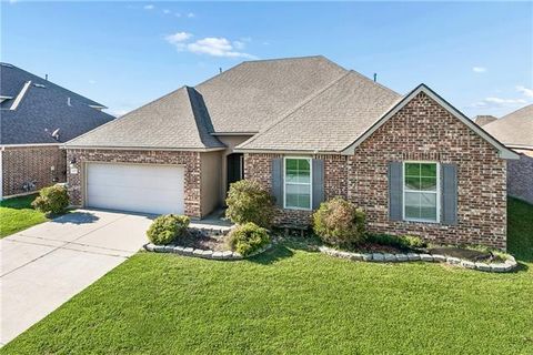 Photo of 697 Lakeshore Village Drive Dr, Slidell, LA 70461 (MLS # NO2550289)