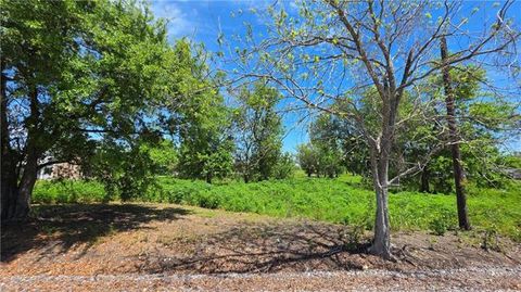 Photo of Lot 5a & 5b On Hwy 23 To The Mississippi River, Belle Chasse, LA 70037 (MLS # NO2552146)