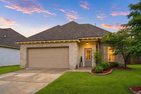 Photo of 14451 Sterling Oaks Dr Dr, Gonzales, LA 70737 (MLS # BR2026012529)