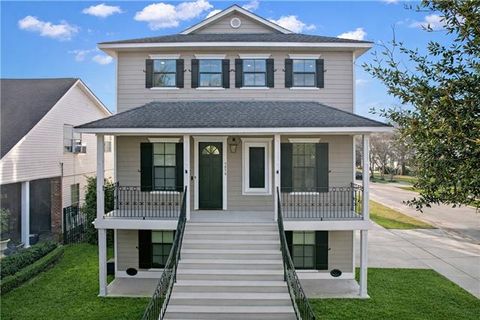Photo of 5978 Argonne Boulevard Blvd, New Orleans, LA 70124 (MLS # NO2543656)
