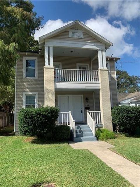 Photo of 146 Helios Avenue Ave, Metairie, LA 70005 (MLS # NO2542295)