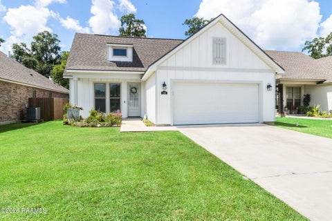 Photo of 149 Luxford Way, Carencro, LA 70520 (MLS # 2600006334)