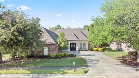 Photo of 104 Mission Hills Drive, Broussard, LA 70518 (MLS # 2600002555)