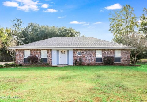 Photo of 147 Plantation Drive, New Iberia, LA 70563 (MLS # 2500005848)