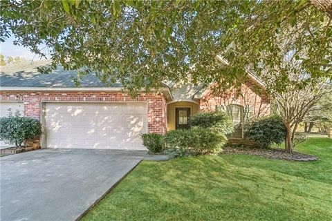 Photo of 141 Cornerstone Drive Dr #9B, Slidell, LA 70461 (MLS # NO2544583)