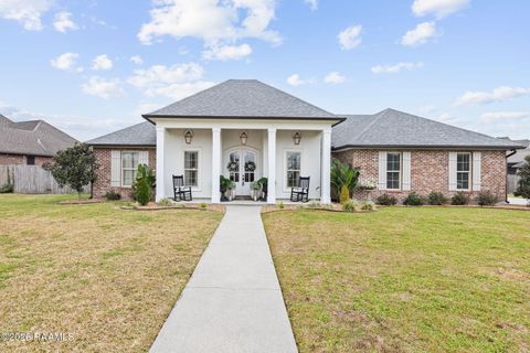 Photo of 303 Sugar Trace Lane, New Iberia, LA 70563 (MLS # 2600000248)