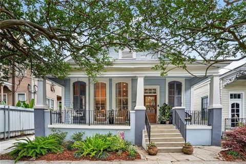 Photo of 1309 Marengo Street St, New Orleans, LA 70115 (MLS # NO2555544)