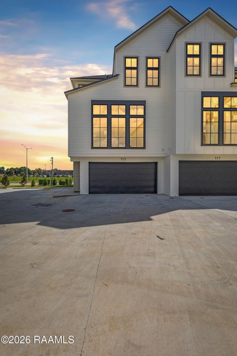 Photo of 115 Southern Heights, Lafayette, LA 70508 (MLS # 2600009675)