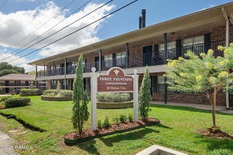 Photo of 112 Hillside Drive #47, Lafayette, LA 70503 (MLS # 2600005790)