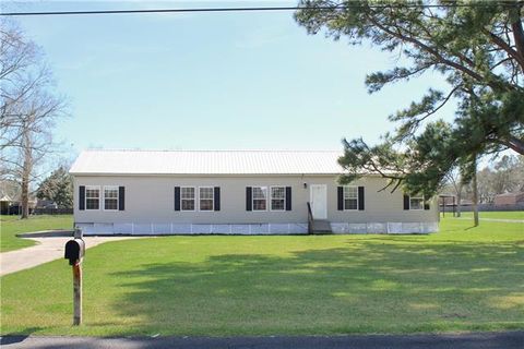 Photo of 11713 Landry Lane, Port Allen, LA 70767 (MLS # NO2543693)