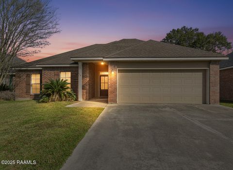 Photo of 236 Shadowbrush Bend, Lafayette, LA 70506 (MLS # 2500006338)