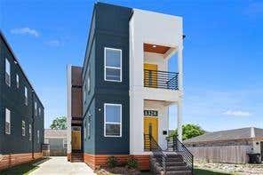 Photo of 1330 Harrison Avenue AVE #1330, New Orleans, LA 70122 (MLS # NO2568826)
