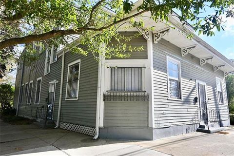 Photo of 7329 Birch Street St, New Orleans, LA 70118 (MLS # NO2548977)