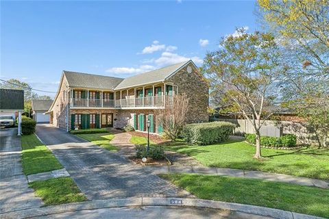 Photo of 504 Georgia Court St, Metairie, LA 70005 (MLS # NO2547467)