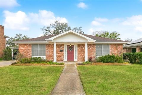 Photo of 4812 Green Acres Court Ct, Metairie, LA 70003 (MLS # NO2542074)