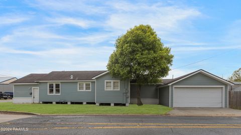 Photo of 702 Cleveland Street, Lafayette, LA 70501 (MLS # 2500004307)