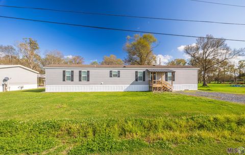 Photo of 188 D. Dupre St., Houma, LA 70364 (MLS # BY2026004434)