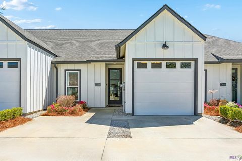 Photo of 17506 Comfort Blvd Blvd, Baton Rouge, LA 70817 (MLS # BR2026004734)