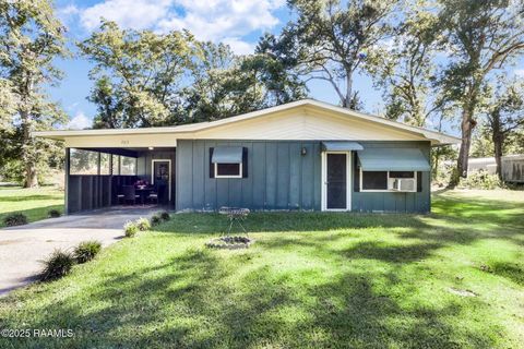 Photo of 703 S Bailey Street, Abbeville, LA 70510 (MLS # 2500004962) Photo of 703 S Bailey Street, Abbeville, LA 70510 (MLS # 2500004962)