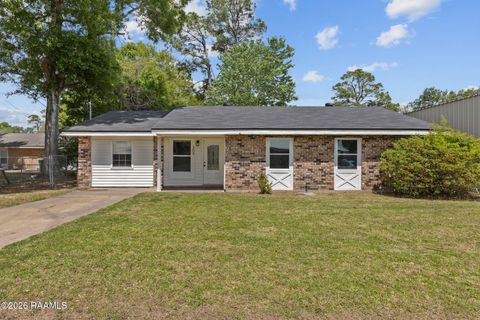 Photo of 304 W Broussard Street, Broussard, LA 70518 (MLS # 2600002840)