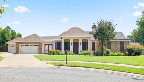 Photo of 102 La Quinta Court, Broussard, LA 70518 (MLS # 2500003434)
