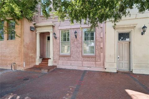 Photo of 801 St. Joseph Street St #18, New Orleans, LA 70113 (MLS # NO2547480)