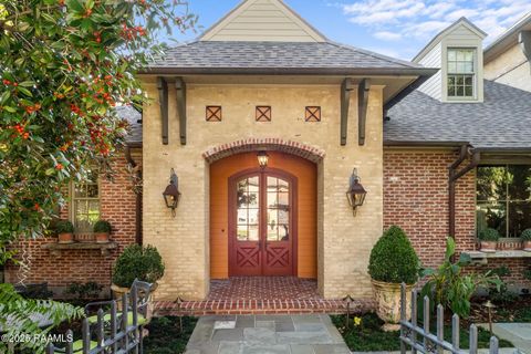 Photo of 104 Ducharme Court, Lafayette, LA 70503 (MLS # 2500005531)