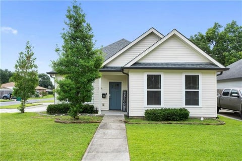 Photo of 1118 Roosevelt Boulevard Blvd, Kenner, LA 70062 (MLS # NO2563196)