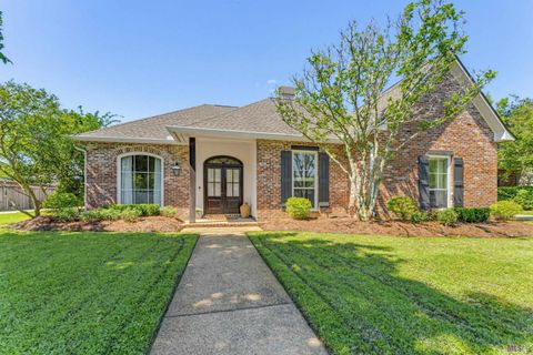 Photo of 12530 Willows End Dr DR, Saint George, LA 70810 (MLS # BR2026008783)