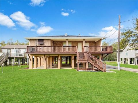 Photo of 2731 Privateer Boulevard Blvd, Barataria, LA 70036 (MLS # NO2547246)