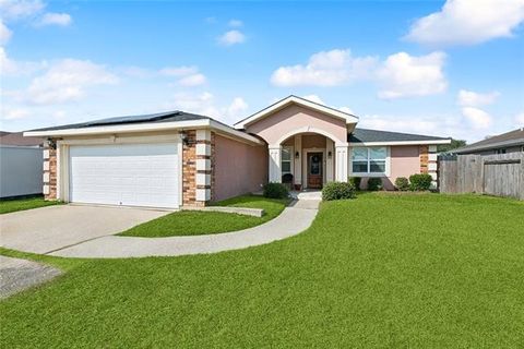 Photo of 6721 Dorchester Drive St, New Orleans, LA 70126 (MLS # NO2541347)