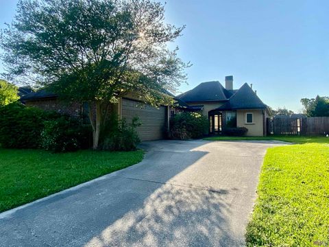 Photo of 150 Tiger Dr, St. Gabriel, LA 70776 (MLS # BR2026005566)