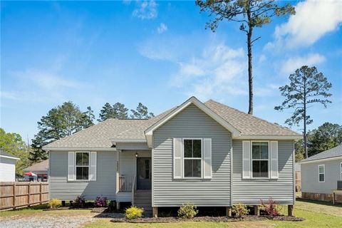 Photo of 70432 2nd Street St, Covington, LA 70433 (MLS # NO2548168)