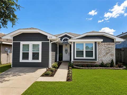 Photo of 5231 Timber Crest Drive Dr, New Orleans, LA 70131 (MLS # NO2574002)