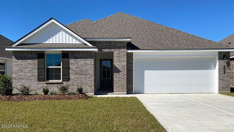 Photo of 125 Lake Ridge Drive, Broussard, LA 70518 (MLS # 2500000548)
