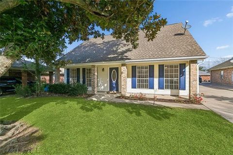 Photo of 14 Pinto Lane Ln, St Rose, LA 70087 (MLS # NO2544944)