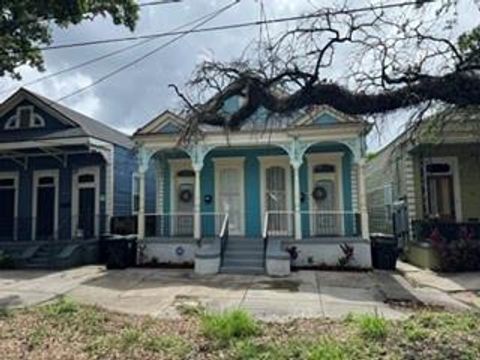 Photo of 1914 Elysian Fields Avenue Ave, New Orleans, LA 70117 (MLS # NO2561719)
