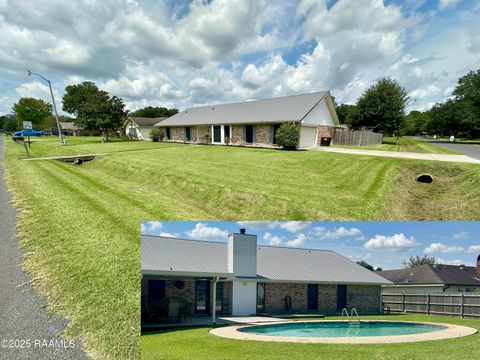Photo of 100 Irish Bend Drive, Youngsville, LA 70592 (MLS # 2500003039)