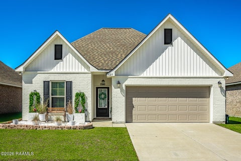 Photo of 125 Lightbourne Drive, Lafayette, LA 70506 (MLS # 2600008506)