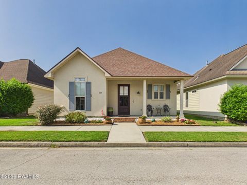 Photo of 117 Laurel Grove Boulevard, Youngsville, LA 70592 (MLS # 2600003001)