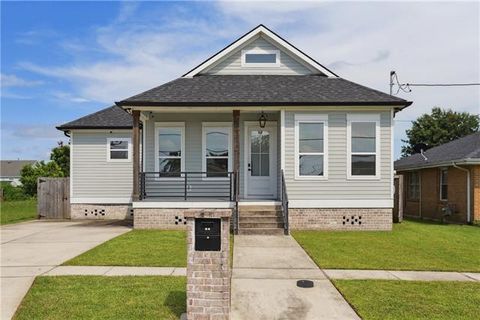 Photo of 2313 Aycock Street, Arabi, LA 70032 (MLS # NO2559376)