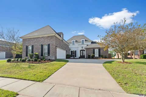 Photo of 14532 Oak Path Dr Dr, Prairieville, LA 70769 (MLS # BR2026005512)