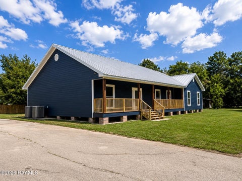 Photo of 11111 Chauvin Avenue, Kaplan, LA 70548 (MLS # 2600006811)