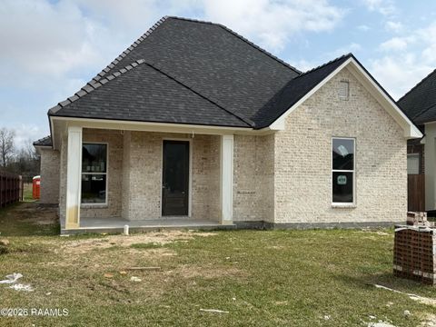 Photo of 410 Dunvegan Court, Lafayette, LA 70503 (MLS # 2600001280)