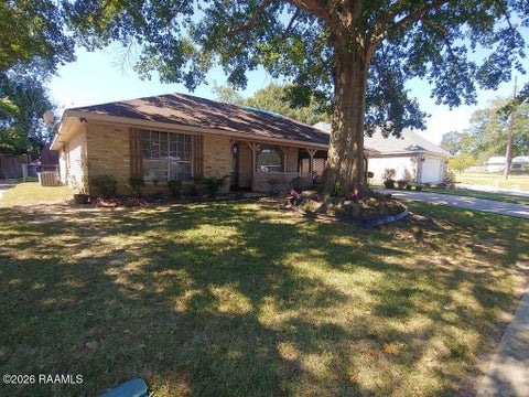 Photo of 104 Rue Felicite, Lafayette, LA 70507 (MLS # 2600009077)