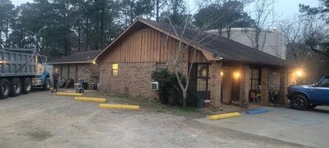 Photo of 3020 & 3024 Old Marksville Highway, Pineville, LA 71360 (MLS # CN2542822)