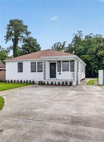 Photo of 1813 Claire Avenue Ave, Gretna, LA 70053 (MLS # NO2559726)